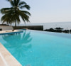 Piscine à debordement