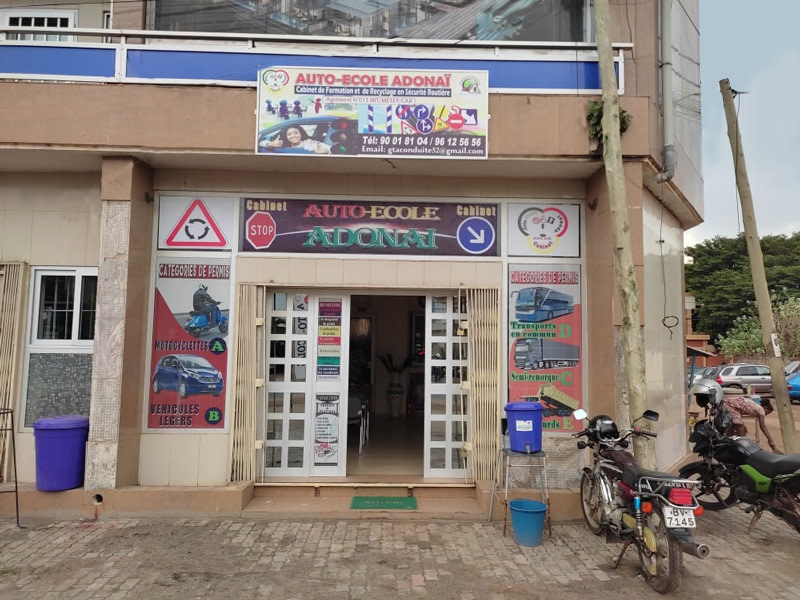 AUTO ECOLE ADONAI TOGO : auto écoles, Lomé