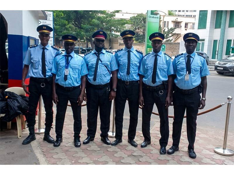 DIS - DAKAR INTERIM SECURITE - Gardiennage -Sécurité