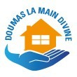 DOUMAS LA MAIN DIVINE