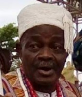 Aye Toutou  Marabout