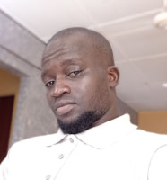 Seni Zongo