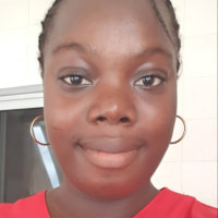 Evelyne grâce  Gnahore