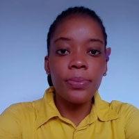 Anne Mioumnde