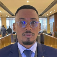 Lloyd  Essoka