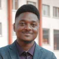 Arnold Dinel EKANGA
