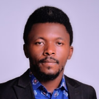 Elie  Tshiyombo