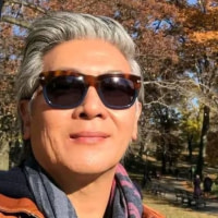 Lucas  Zhang