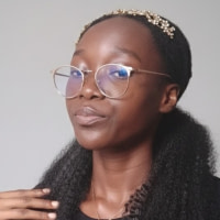 Naomie  Mayau