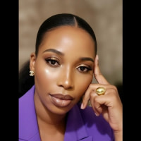 Stephanie  Plapo oua bele