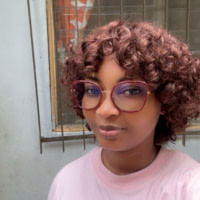 Lou tanan Sylvie  Irie