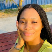 Christelle  Zang ngoua