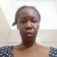 Annick josiane  Opeli