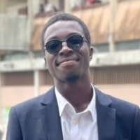 Clauvis  Ayemou