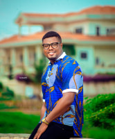 Yawo alias kaleef DOMPEH