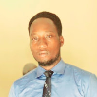 Malachie  Ezoua