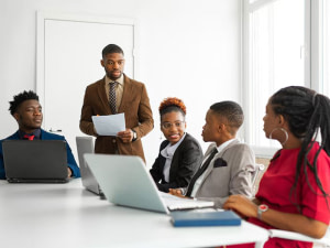 Formation continue et le recyclage du personnel