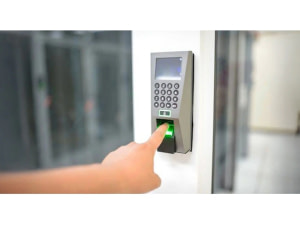 Contrôle d’Accès & Alarmes