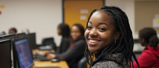 Formations informatiques pour débutants : par où commencer à Dakar ?