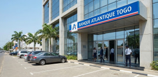 Quelles banques au Togo permettent de retirer ou encaisser rapidement de grosses sommes