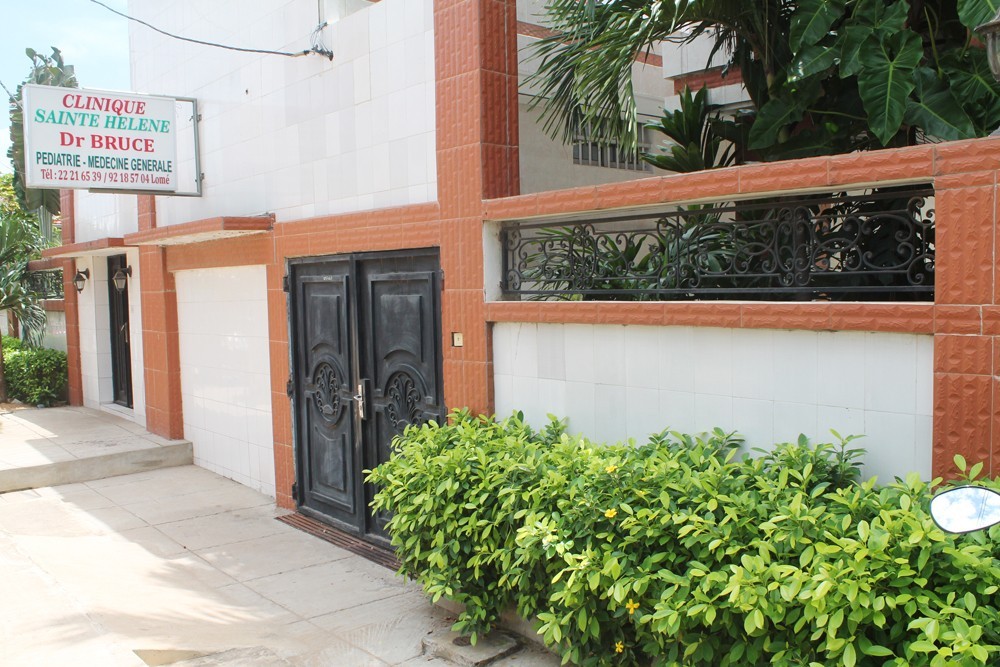CLINIQUE SAINTE HELENE Clinique Polycliniques Lomé Togo
