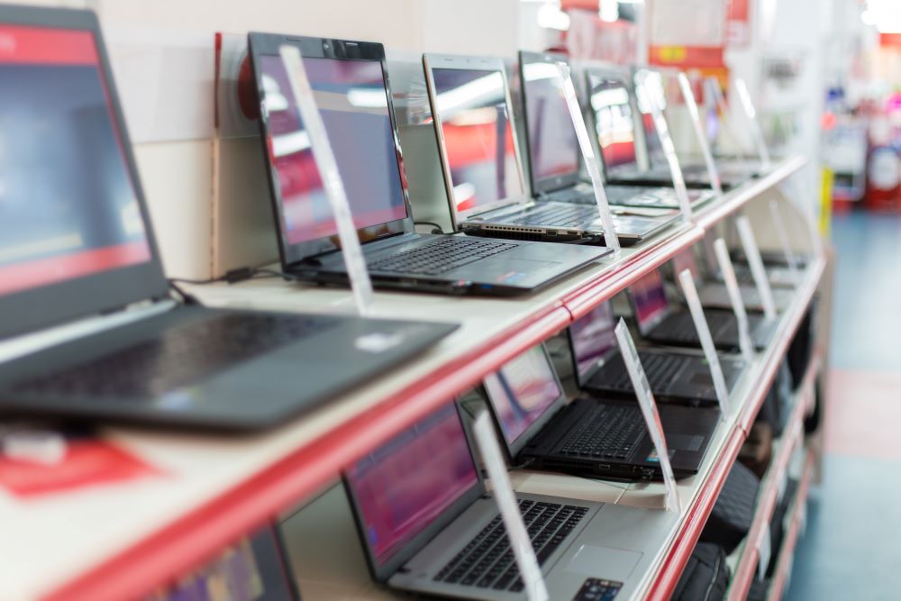 Univers Informatique Les magasins d’informatiques à Cotonou et au Bénin