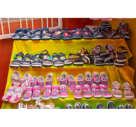 Chaussures d’enfants et d’adultes